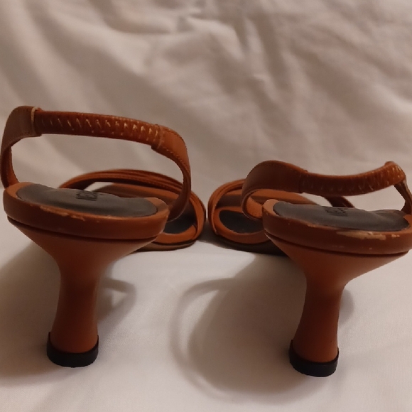 Chic Brown Women's Heels - Picture 3 of 11